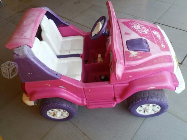 Jeep eléctrico para niña