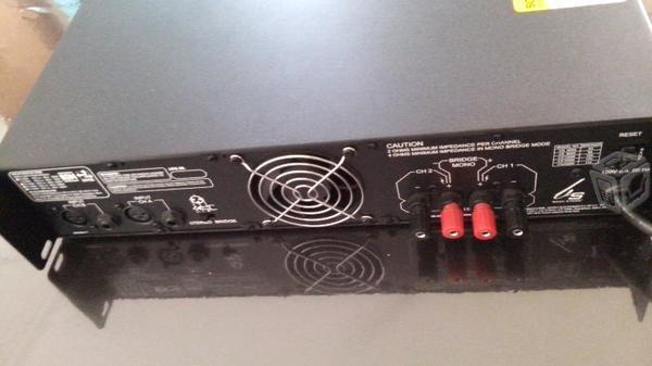 Amplificador BACKSTAGE CS8000