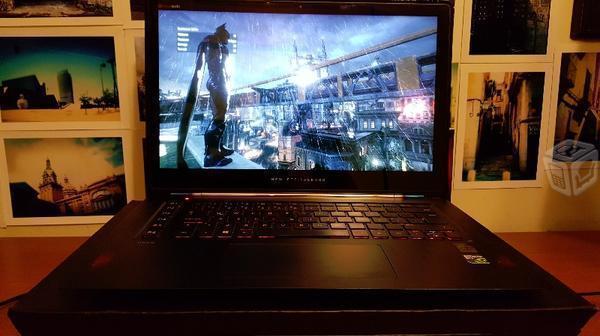HP Omen laptop para gamers pantalla touch