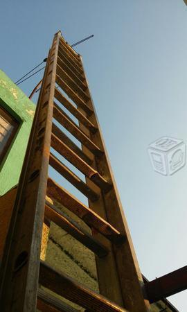 Escalera de aluminio 12 mts