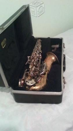 Saxofón selmer bundi II