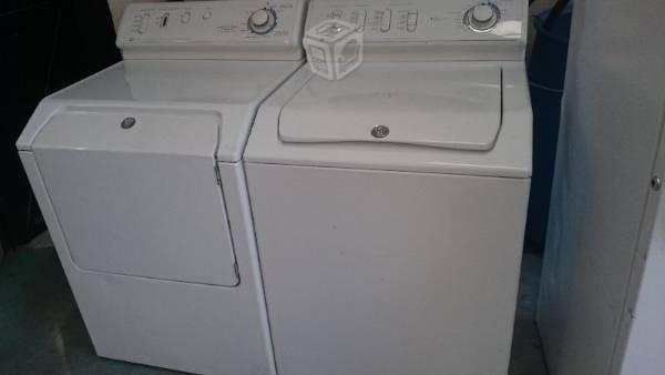 Lavadora y secadora maytag