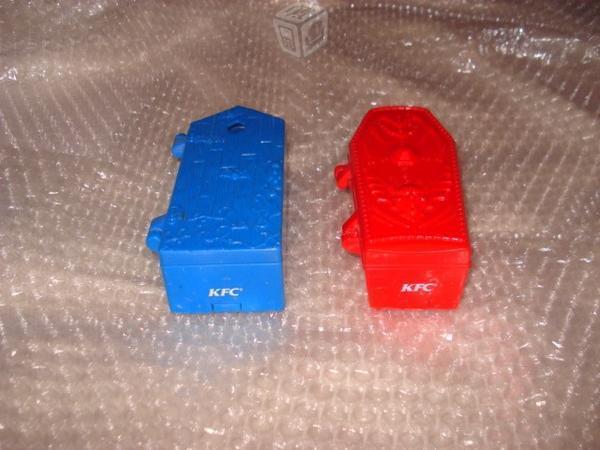 Figuras de Monstruos KFC Retro