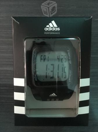 Reloj deportivo Adidas original