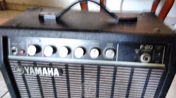 Amplificador yamaha f 20 30w