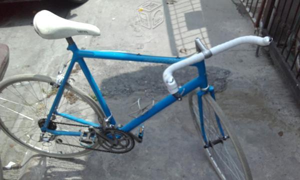 Bicicleta cannondale