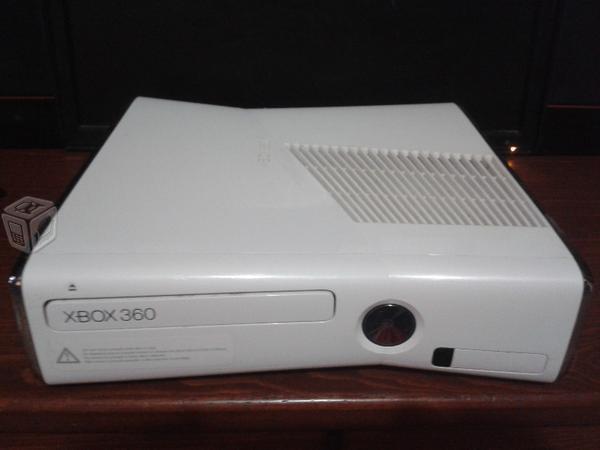 Xbox 360 slim 250Gb
