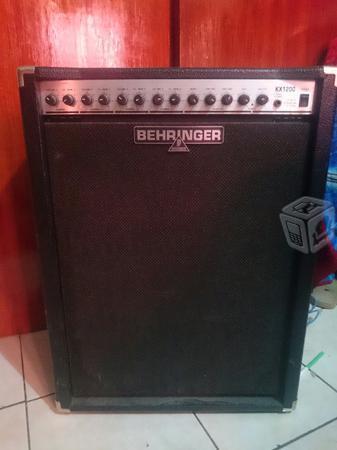Amplificador Behringer KX1200