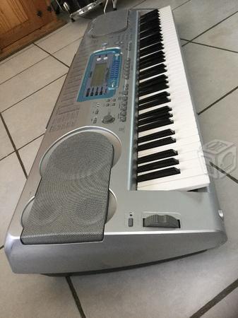 Teclado CASIO WK-3000