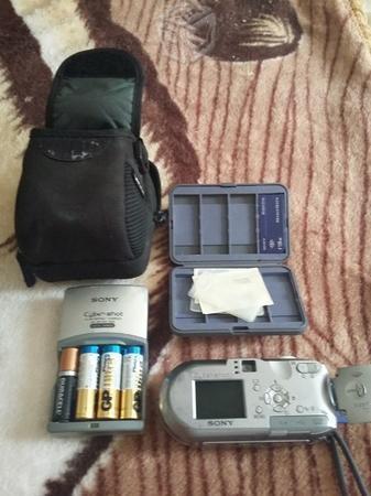 Se vende camara y videocamara