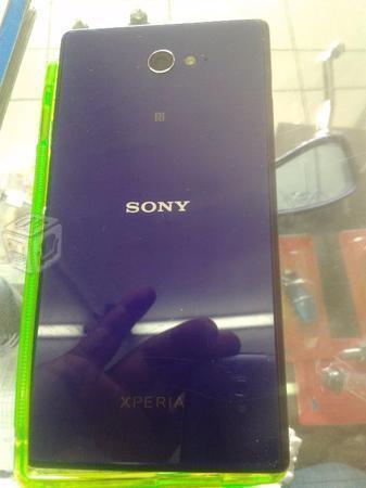 M2 xperia morado
