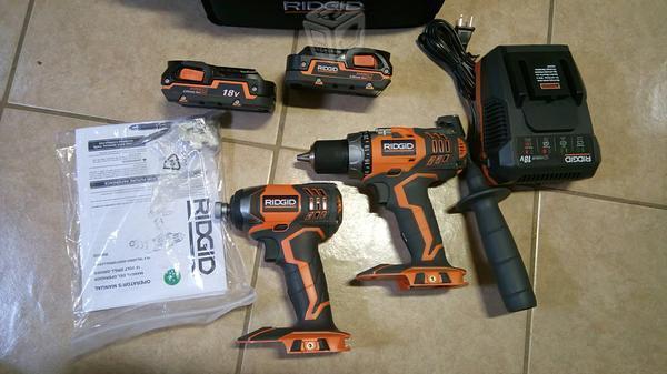 Kit de taladro e inpacto ridgid nuevo