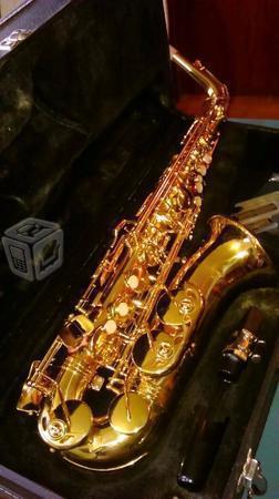 Belmont saxofon alto lacado excelente estado