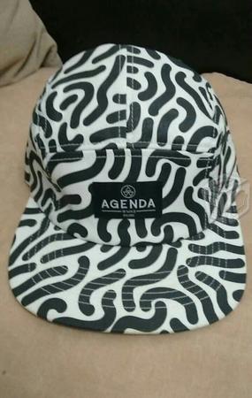 Gorras nuevas