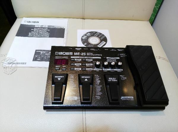 Pedalera Boss en perfecto estado