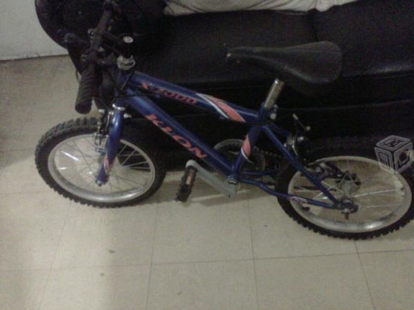 Bicicleta r14