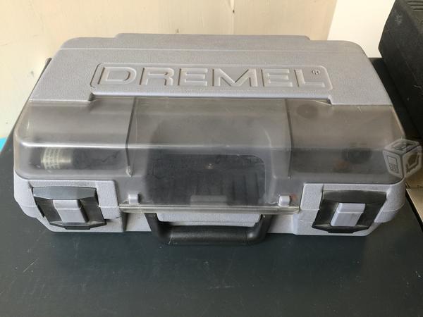 2 moto tool Dremel