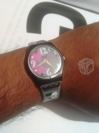 Reloj swatch para dama skull pink