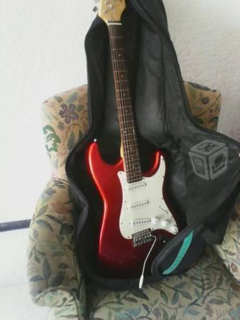 Baratisima guitarra