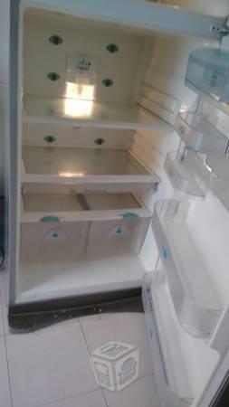 Refrigerador mabe aniquelado