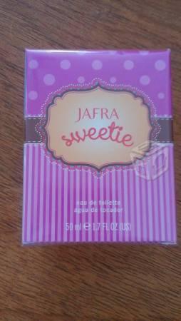 Perfume de jafra sweetie nuevo