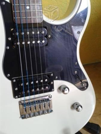 Guitarra Eléctrica Yamaha Pacifica