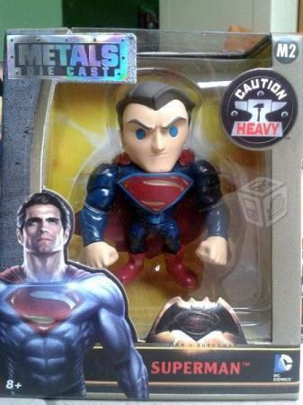 Superman. metals die cast. batman v superman