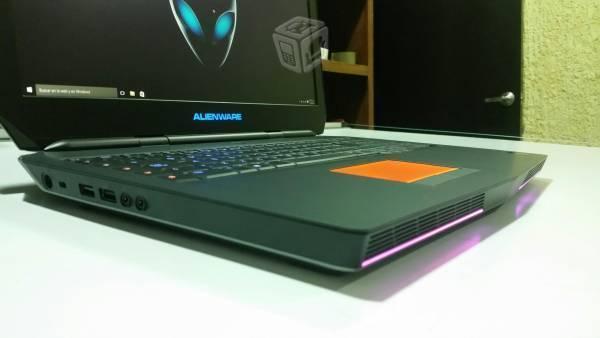 Alienware 17 R2