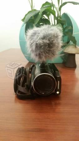 Cámara Canon vixia HF21 con microfono