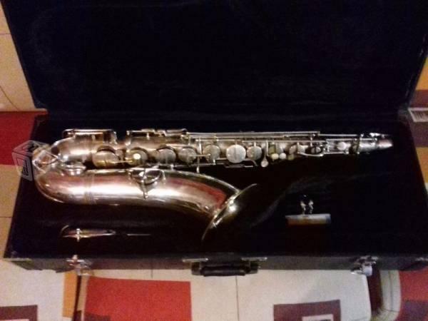 Saxofon tenor vintage FRANK HOLTON Chicago en Bb