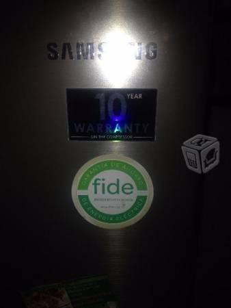 Refrigerador 12 pies Marca Samsung sello FIDE