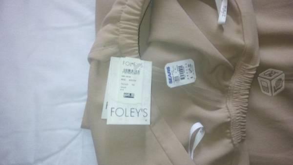 Pantalon nuevo beige Foleys dama 42