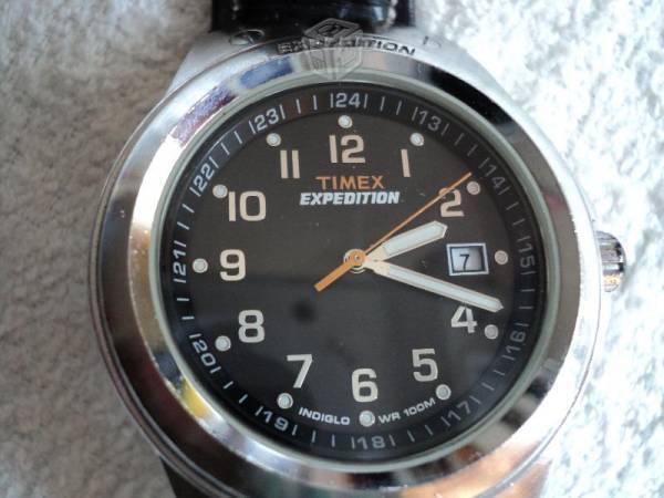 Reloj timex expedition wr 100m