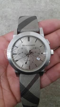 Reloj burberry suizo cuarzo original