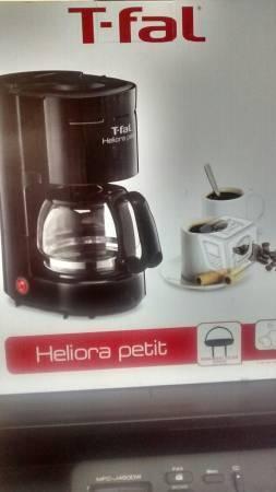 Cafetera marca T-fal Heliora petit