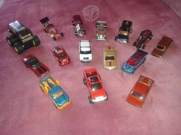 15 Hot Wheels