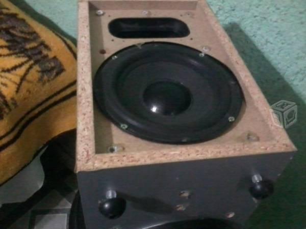 Subwoofer 6.5 pulgadas 4 ohms casa o carro