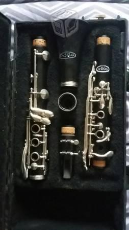 Clarinete Vito USA en sib