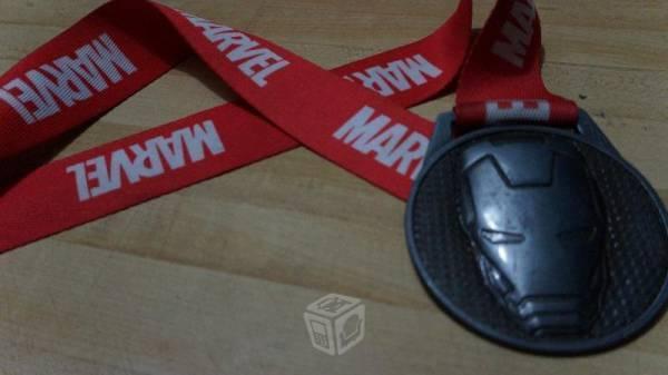 Medalla iron man Marvel 2013