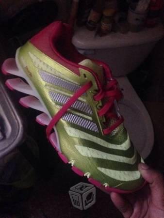 Adidas Spring Blade Tenis de mujer a tratar