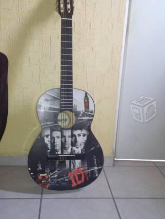 Guitarra ONE DIRECTION ( ORIGINAL)