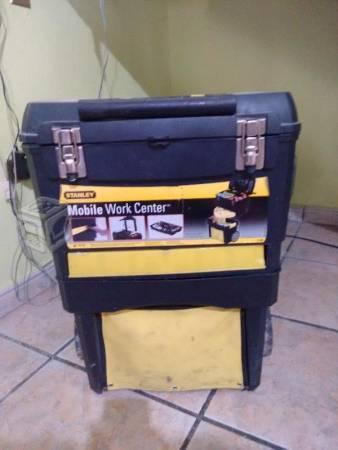 Caja multiusos para herramienta vara