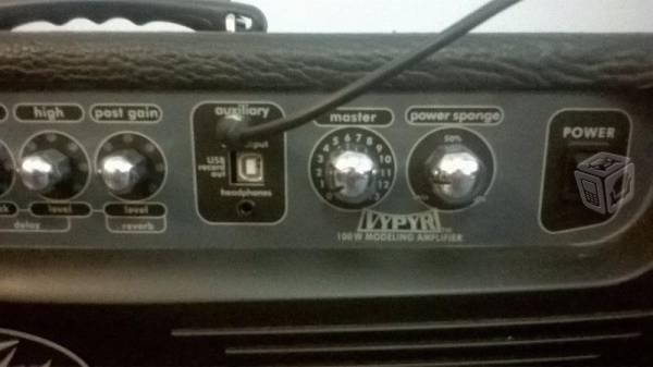 Amplificador Peavey Vypyr 100W con pedal Sanpera I