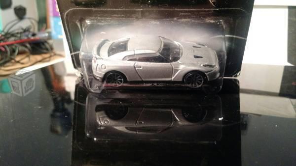 HotWheels Rápido y Furioso - Nissan GTR