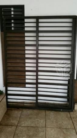 2 protectores para ventanales