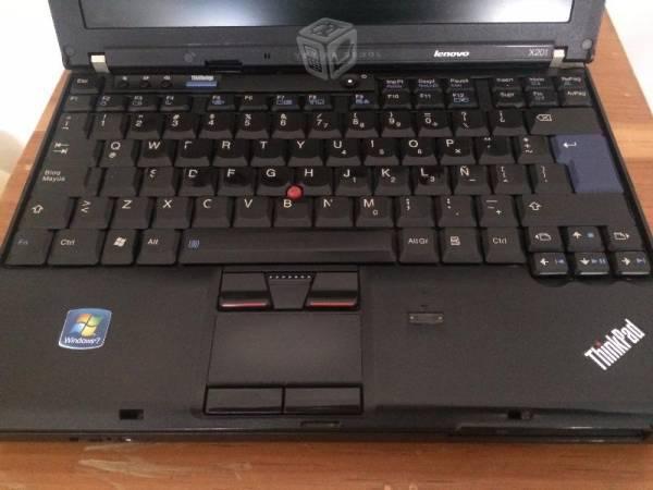 Lenovo X201 Core i5 Con dockin