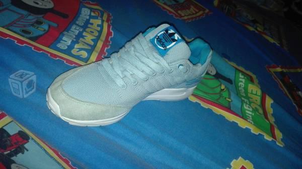 Nike azul nuevo