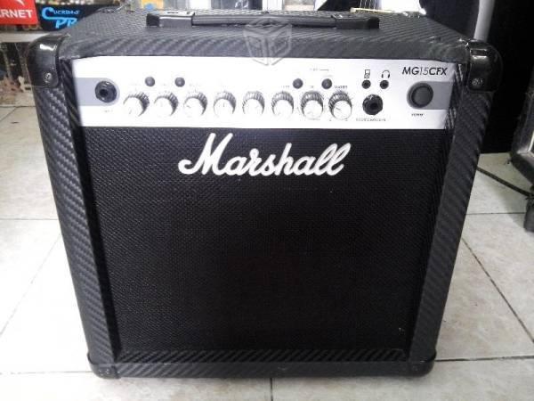 Amplificador marshall Mg15cf