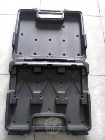 Estuche Pedalboard Bcb 30