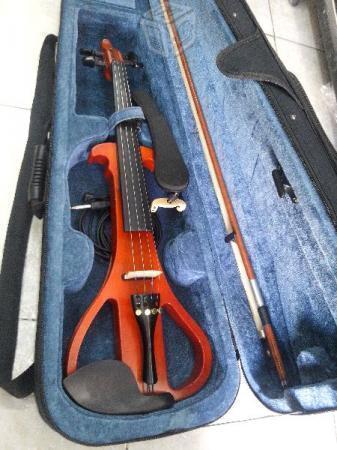Violin de 4/4 electrico